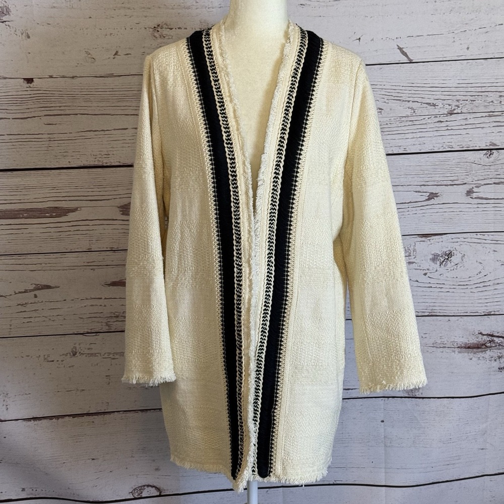 Chicos Cardigan Womens Size 2/12 Open Front Beige Black Trim Knit Jacket